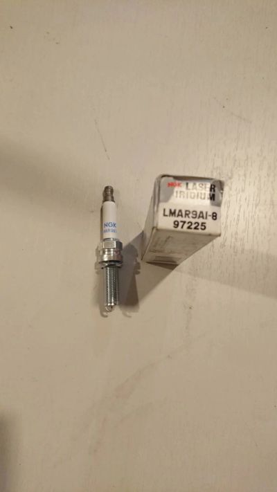Лот: 11104595. Фото: 1. свеча NGK Laser Iridium LMAR9AI-8... Запчасти