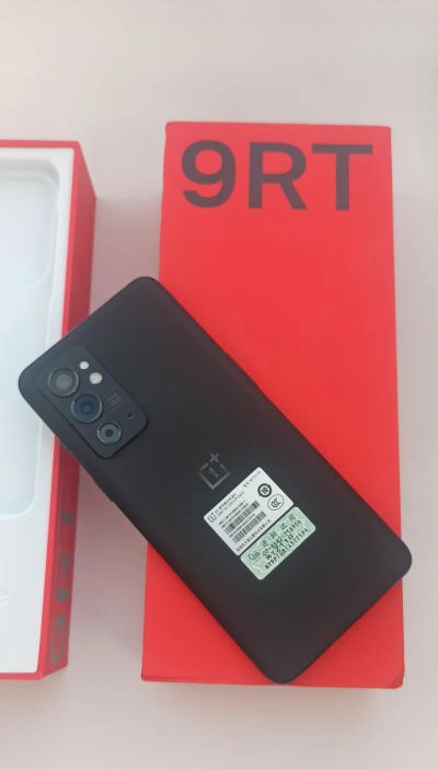 Лот: 20176157. Фото: 1. OnePlus 9rt/12_256/oxygen/black... Чехлы, бамперы