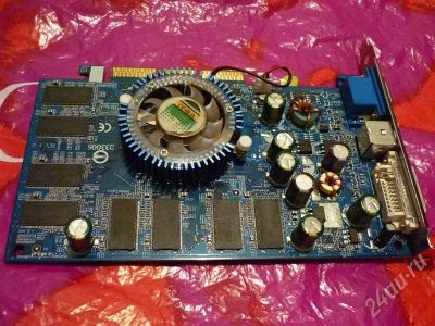 Лот: 736023. Фото: 1. AGP GeForce FX5700 128mb 128bit... Видеокарты