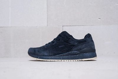 Лот: 10799472. Фото: 1. Кроссовки мужские Asics Gel Lyte... Кеды, кроссовки, слипоны