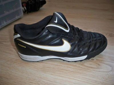 Лот: 1826185. Фото: 1. Грунтовки (сороконожки) Nike... Кеды, кроссовки, слипоны
