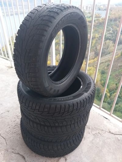 Лот: 16606912. Фото: 1. Зимние шины (шипы) Hankook Winter... Шины