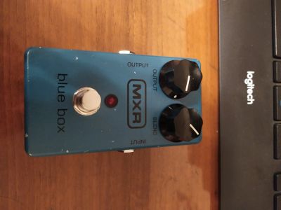 Лот: 16979040. Фото: 1. mxr blue box. Гитарные эффекты и комбоусилители