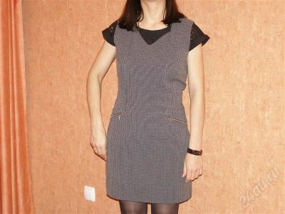 Лот: 538749. Фото: 1. Сарафан офисный в клетку, размер... Платья