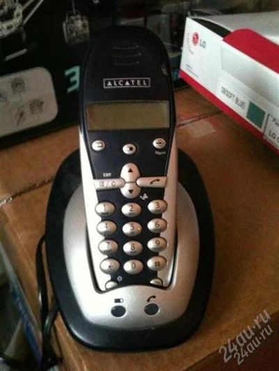 Лот: 2399697. Фото: 1. радио телефон Alcatel неисправный. DECT и радиотелефоны