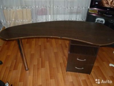 Лот: 7787728. Фото: 1. Маникюрный стол Б/У. Инструменты, аксессуары
