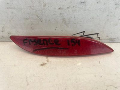Лот: 24627571. Фото: 1. катафот бампера Renault Fluence... Двигатель и элементы двигателя