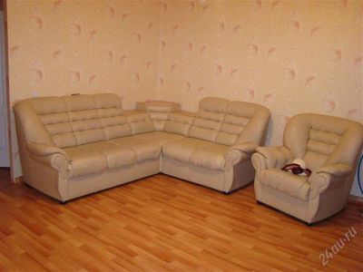 Лот: 820865. Фото: 1. диван с креслом (кож.зам). Кресла, пуфы