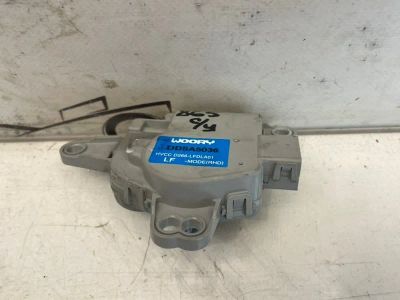 Лот: 24809649. Фото: 1. сервопривод заслонки печки Hyundai... Двигатель и элементы двигателя