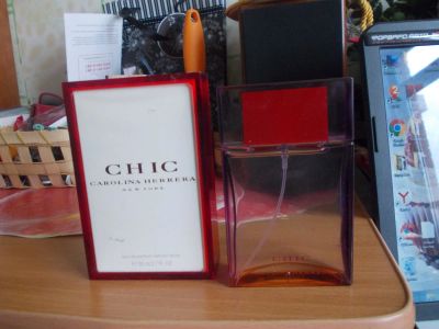 Лот: 3026255. Фото: 1. CHIC от Carolina Herrera 100мл... Женская парфюмерия