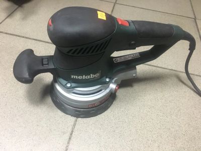 Лот: 12626418. Фото: 1. Эксцентриковая шлифмашина Metabo... Электроинструмент