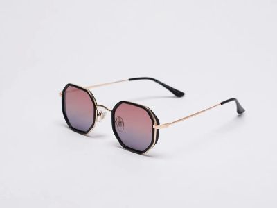 Лот: 19480215. Фото: 1. Очки Ray Ban (28027). Очки солнцезащитные