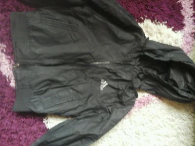 Лот: 9527022. Фото: 1. Куртка (ветровка). Верхняя одежда