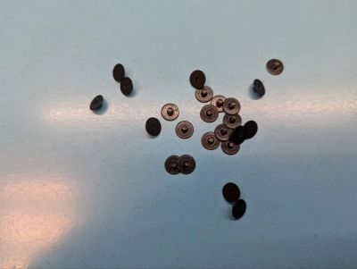 Лот: 23564084. Фото: 1. Винт, болт M2*2mm широкая шляпка... Другое (комплектующие)