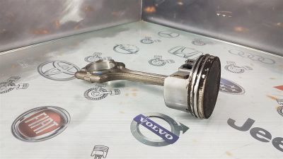 Лот: 23590868. Фото: 1. Шатун Honda Civic R18A 13210-RNA-A00. Двигатель и элементы двигателя