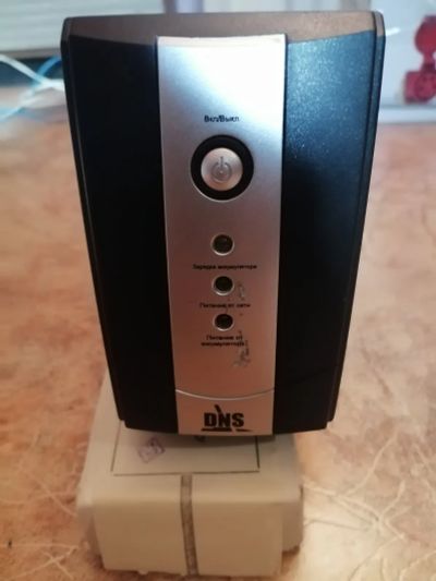 Лот: 25732275. Фото: 1. Безперебойник DNS smart PRO 600VA. Другое (компьютеры, оргтехника, канцтовары)