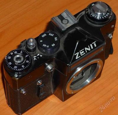 Лот: 141143. Фото: 1. Зенит 11 (сломанный, без объектива... Цифровые зеркальные