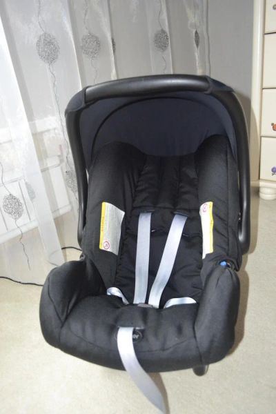 Лот: 4545620. Фото: 1. Автолюлька Romer Baby safe. Детские автокресла