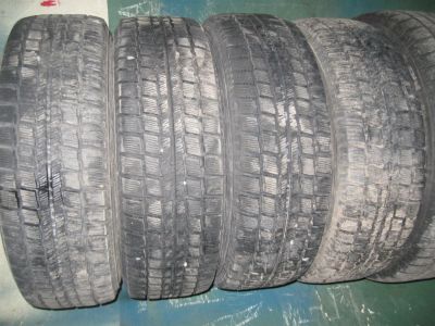 Лот: 4861493. Фото: 1. Hankook icebear w604 205/70R15. Шины
