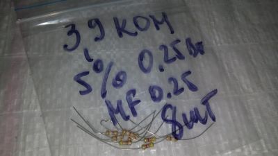 Лот: 9468116. Фото: 1. резистор 0,25 вт 3,9 Ком. Резисторы