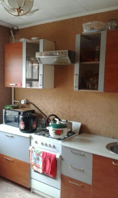 Лот: 7445536. Фото: 1. Кухонный гарнитур ЛДСП. Кухонные гарнитуры