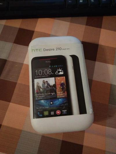 Лот: 10600610. Фото: 1. Телефон HTC Desire 210 Dual SIM. Смартфоны