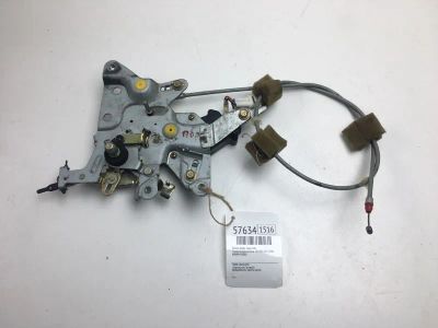 Лот: 20398890. Фото: 1. Замок двери Toyota Estima Emina... Кузов