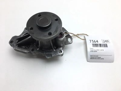 Лот: 20375906. Фото: 1. Помпа Toyota Voxy 2002 1610028040... Двигатель и элементы двигателя