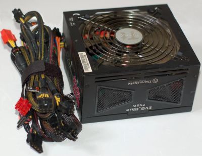 Лот: 21040289. Фото: 1. Thermaltake EVO Blue 750W. Корпуса, блоки питания