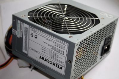 Лот: 1410776. Фото: 1. Foxconn FX-450 450W с APFC. Корпуса, блоки питания