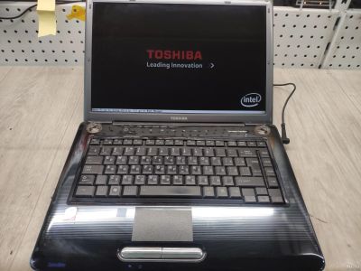 Лот: 13829467. Фото: 1. 15.4 Ноутбук Toshiba Satellite... Ноутбуки