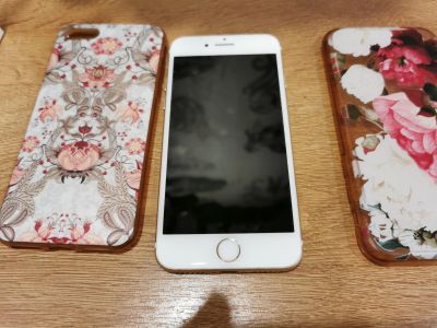 Лот: 16397761. Фото: 1. iPhone 7 32Gb Gold в отличном... Смартфоны