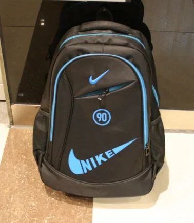 Лот: 9136597. Фото: 1. Рюкзак школьный повседневный Nike... Рюкзаки, портфели