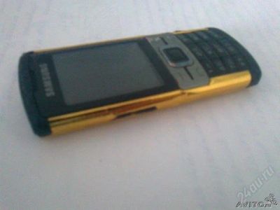 Лот: 2369875. Фото: 1. Samsung Gold. Кнопочные мобильные телефоны