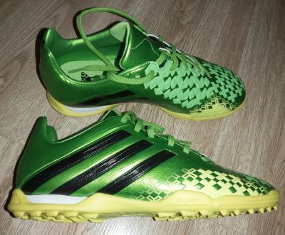 Лот: 19240482. Фото: 1. Оригинал! Новые бутсы Adidas... Кеды, кроссовки