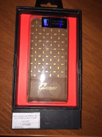 Лот: 4771645. Фото: 1. Чехол книжка на iPhone 5/5s Guess. Чехлы, бамперы