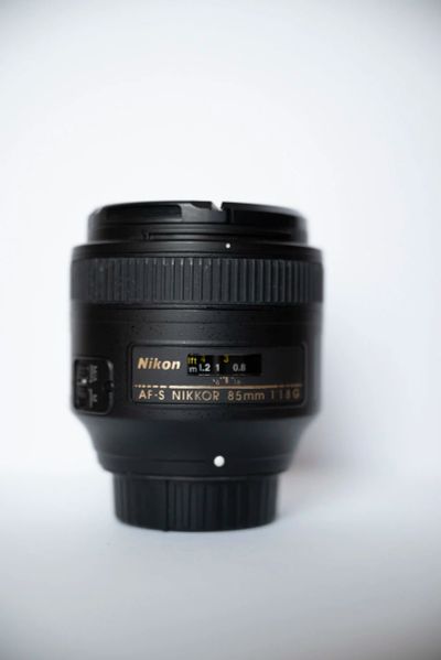 Лот: 17378580. Фото: 1. Nikon 85mm 1.8g. Объективы
