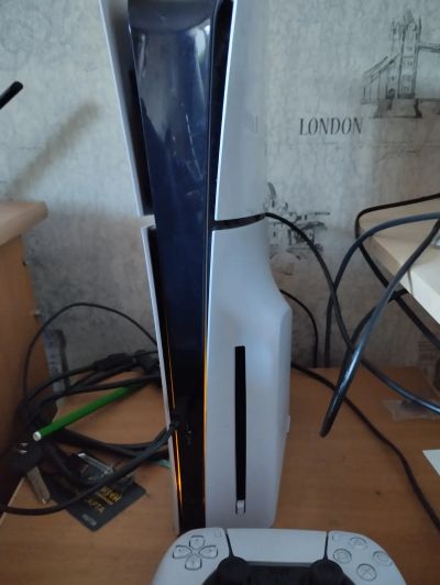 Лот: 23521911. Фото: 1. PlayStation 5 с дисководом + 4... Игровые приставки, консоли