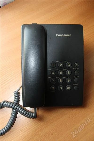 Лот: 2448382. Фото: 1. Телефон Panasonic kx-ts2350ru. Проводные телефоны