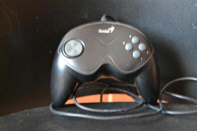 Лот: 3715368. Фото: 1. джостик genius. Рули, джойстики