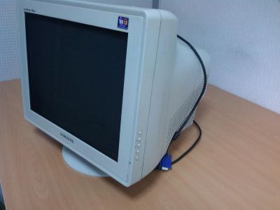 Лот: 6956439. Фото: 1. Монитор Samsung SyncMaster 795MB... ЭЛТ-мониторы