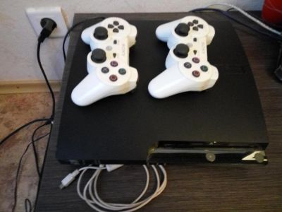 Лот: 7446947. Фото: 1. Playstation 3 slim 320 GB (PS3... Игровые приставки, консоли