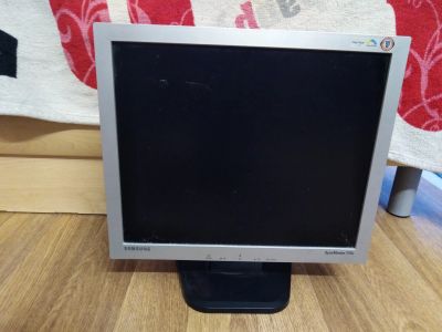 Лот: 14790715. Фото: 1. монитор Samsung SyncMaster 710v. ЖК-мониторы