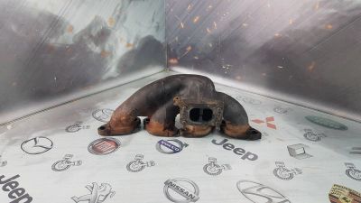 Лот: 23584139. Фото: 1. Коллектор выпускной Nissan Avenir... Двигатель и элементы двигателя