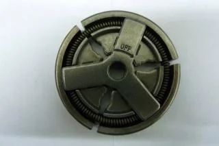 Лот: 4679637. Фото: 1. китайская бензопила / Сцепление... Запчасти