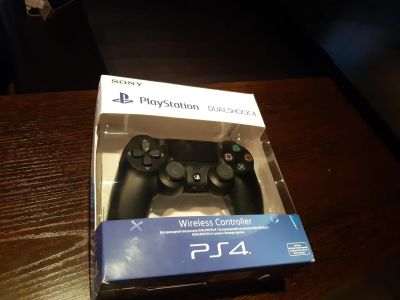 Лот: 16954229. Фото: 1. Геймпад Dualshock 4 ps4. Аксессуары для игровых приставок, консолей, геймпады