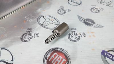 Лот: 23589606. Фото: 1. Соленоид АКПП Volvo S60 B5244S... Трансмиссия