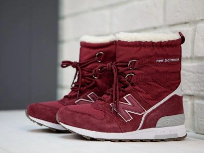 Лот: 15022283. Фото: 1. Сапожки New Balance purple-red. Кеды, кроссовки, слипоны