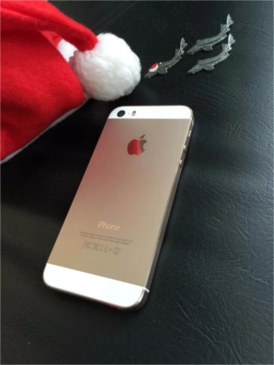 Лот: 6693619. Фото: 1. iPhone 5S 16Gb Gold LTE - C Новым... Смартфоны