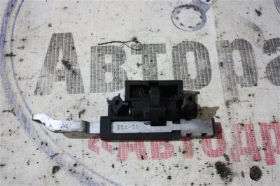 Лот: 21718419. Фото: 1. замок бардачка Honda Civic Ferio... Двигатель и элементы двигателя